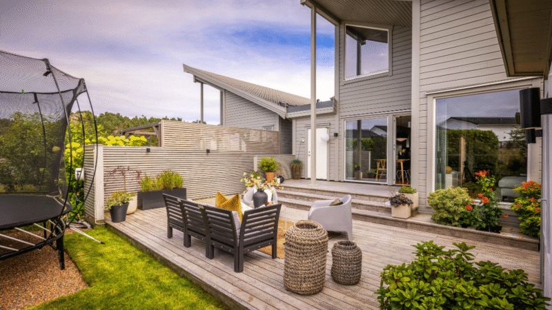 Como equilibrar luz natural e artificial em casa sem gastar muito
